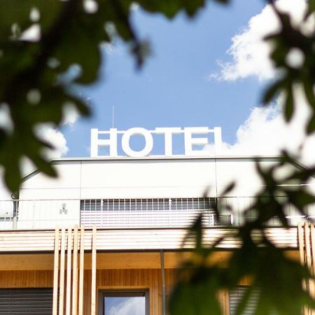 Hotel Weiss Munderfing 外观 照片