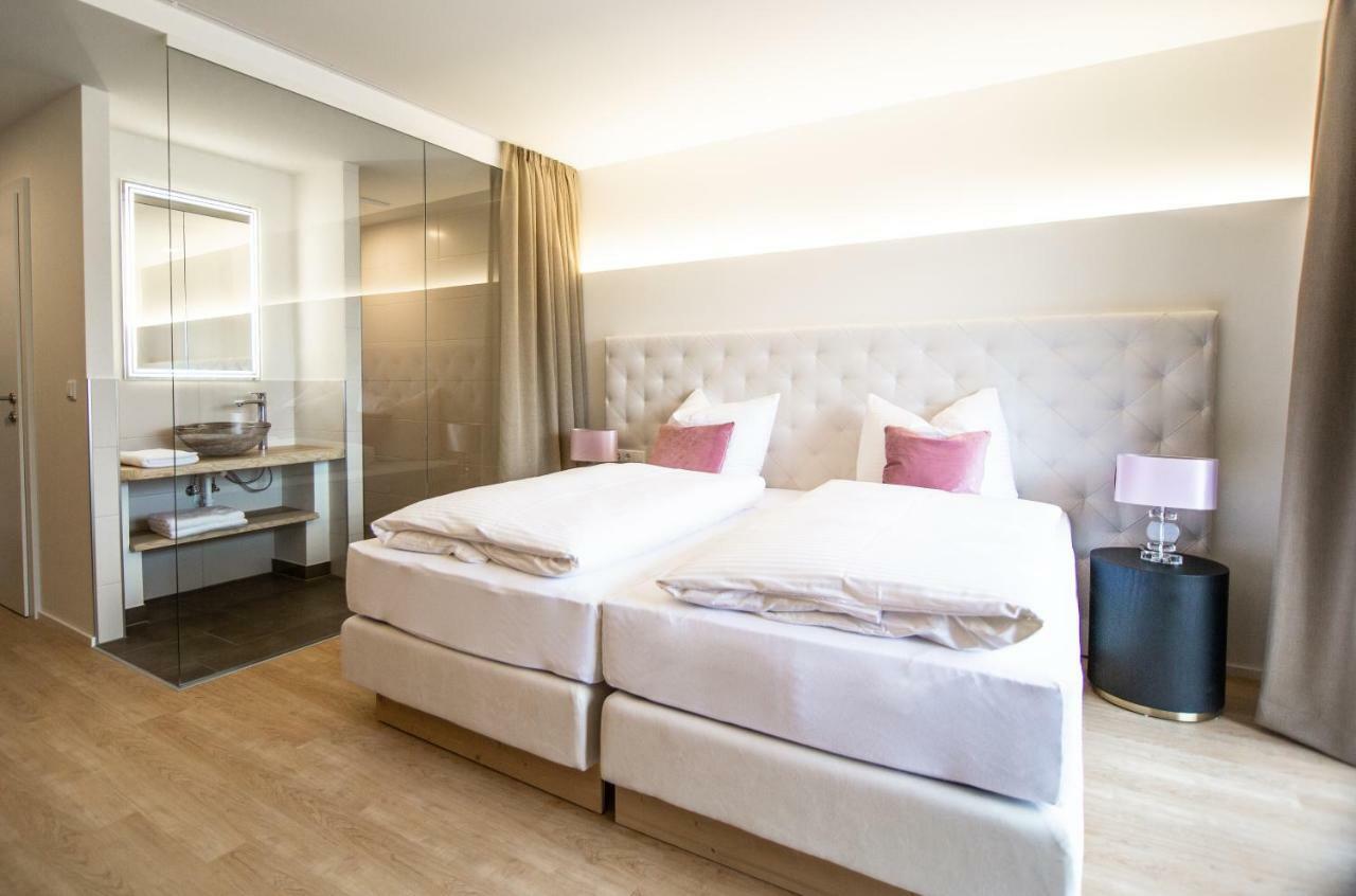 Hotel Weiss Munderfing 外观 照片
