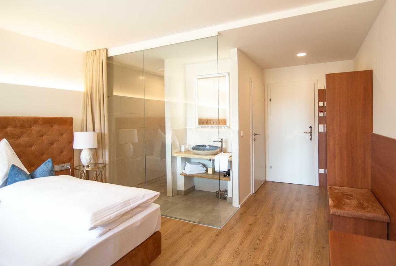 Hotel Weiss Munderfing 外观 照片